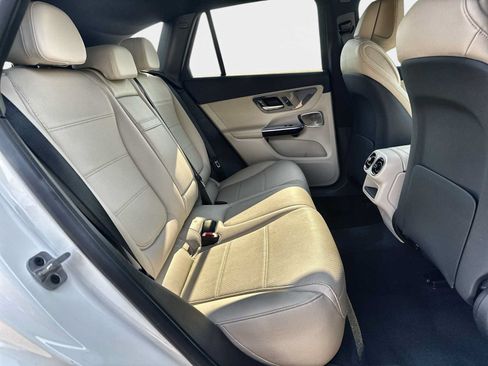 Used 2026 Mercedes-Benz GLC 300 image 20