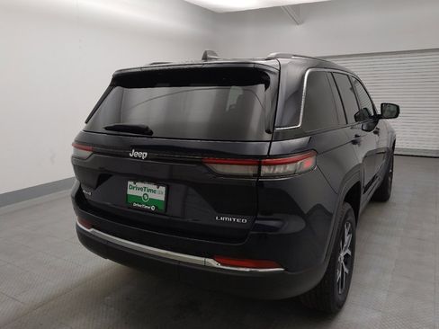 Used 2023 Jeep Grand Cherokee Limited AWD/4WD image 7