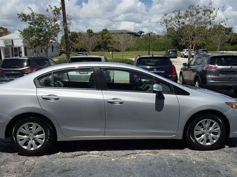 Used 2012 Honda Civic LX image 6