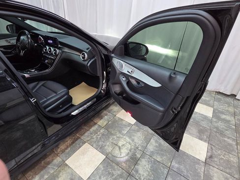 Used 2020 Mercedes-Benz C 300 4MATIC Sedan image 12