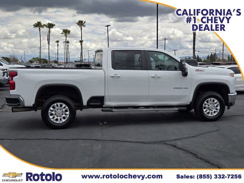 Used 2023 Chevrolet Silverado 2500 LT w/ Convenience Package AWD/4WD image 8