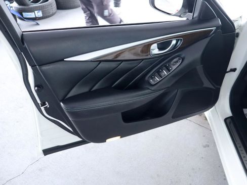Used 2019 INFINITI Q50 Luxe RWD image 12