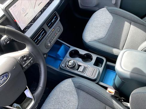 New 2025 Ford Maverick XLT w/ XLT Luxury Package image 9