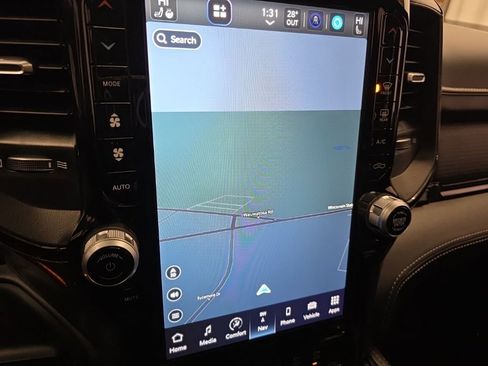 Used 2023 RAM 3500 Limited image 24