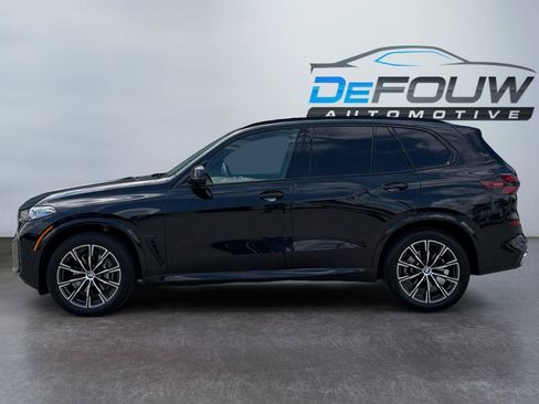 Used 2026 BMW X5 xDrive40i w/ M Sport Package AWD/4WD image 6