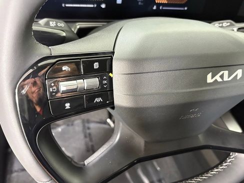 New 2026 Kia Sorento LX image 20