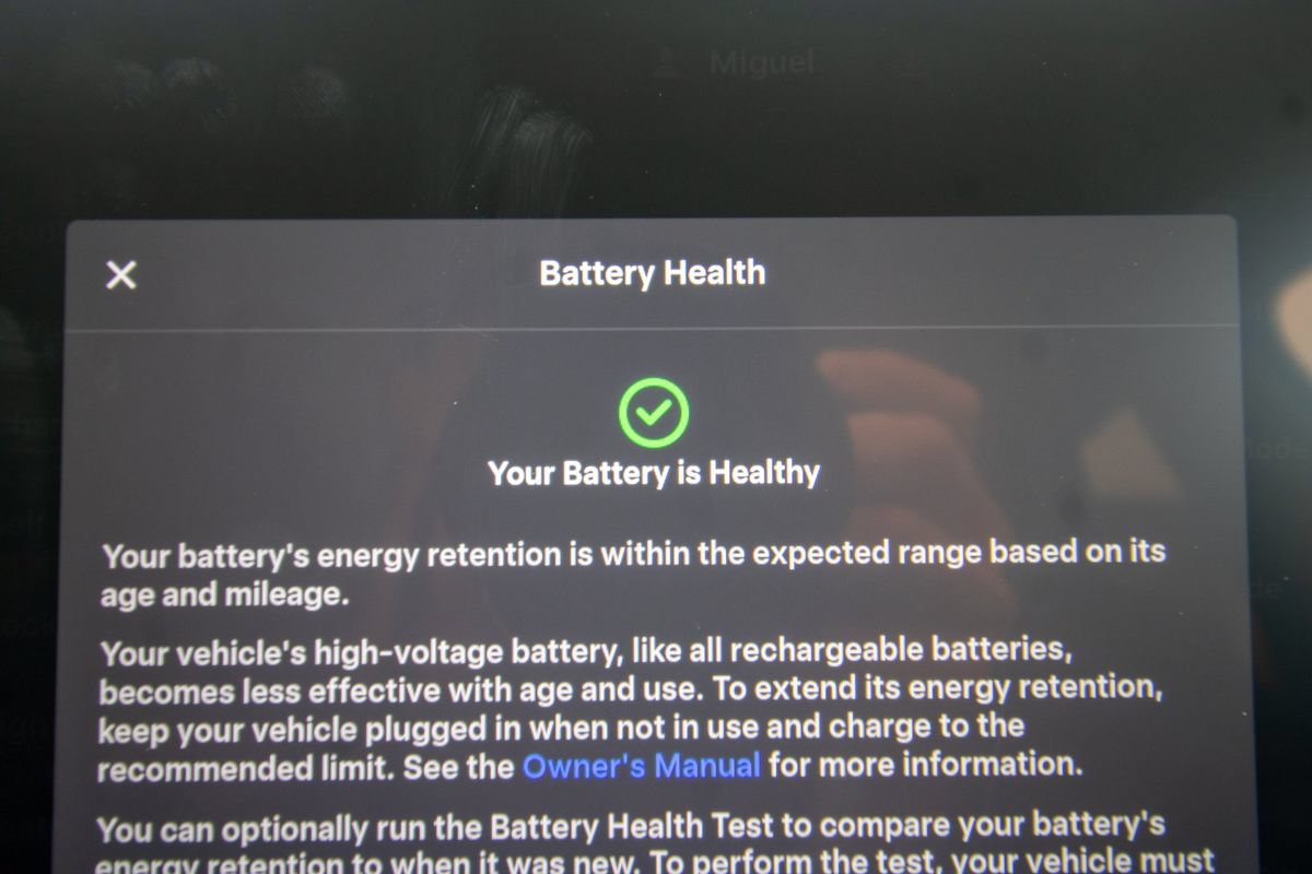 Used 2023 Tesla Model Y Long Range AWD/4WD image 32