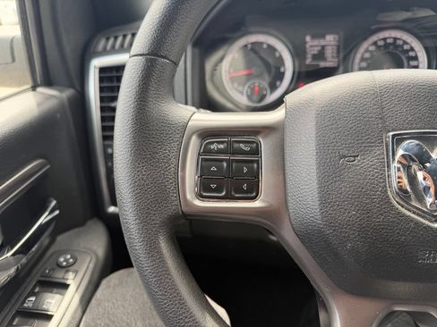 Used 2024 RAM 1500 Warlock AWD/4WD image 7