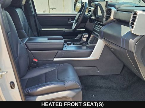 Used 2024 Toyota Tundra Platinum AWD/4WD image 32