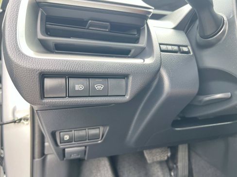 Used 2024 Toyota Prius LE FWD image 32