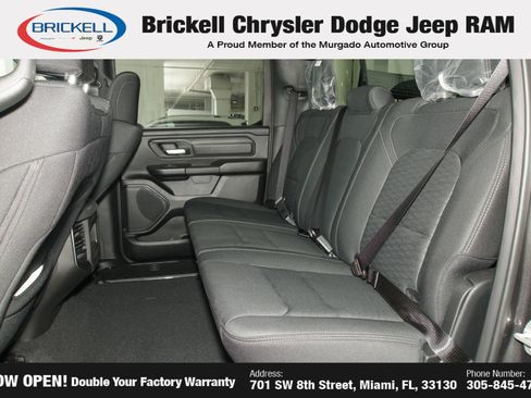 New 2026 RAM 1500 Express AWD/4WD image 18