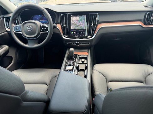 New 2026 Volvo V60 B5 Cross Country Plus w/ Climate Package AWD/4WD image 5
