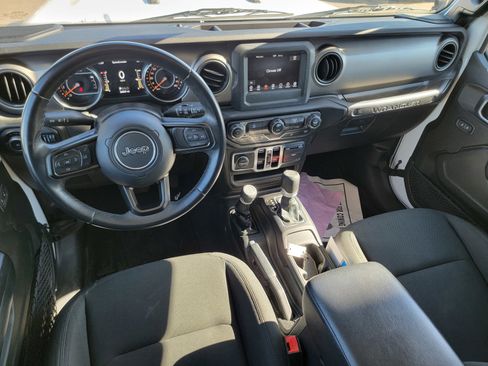 Certified 2020 Jeep Wrangler Unlimited Sport S image 33