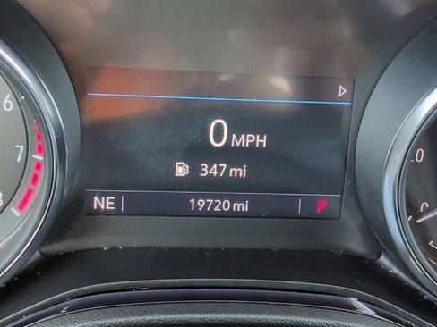 Used 2023 Buick Encore GX Select w/ Sport Touring Package image 25