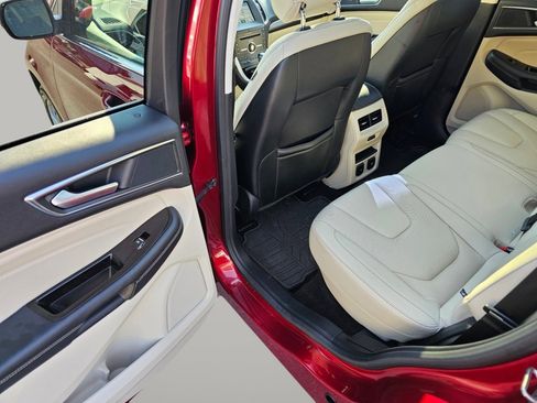 Used 2016 Ford Edge Titanium w/ Equipment Group 301A image 25