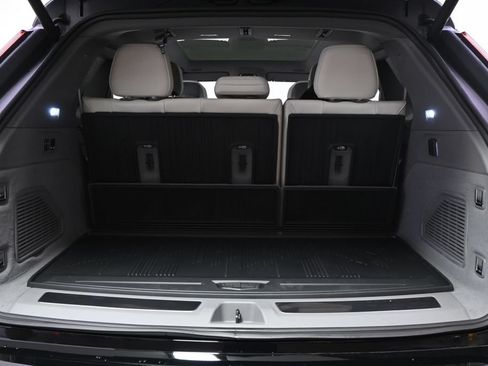 New 2026 Cadillac Escalade IQ Sport 1 w/ LPO, Floor Liner Package AWD/4WD image 20