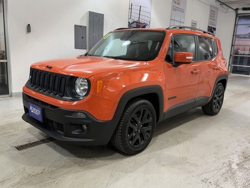 Used 2018 Jeep Renegade Altitude image 7