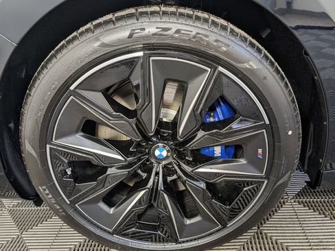 New 2026 BMW 760i xDrive w/ Executive Package AWD/4WD image 10