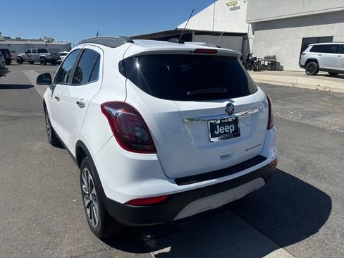 Used 2020 Buick Encore Essence FWD image 3