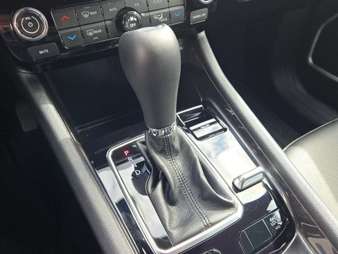 Used 2025 Jeep Compass Latitude w/ Convenience Group image 28