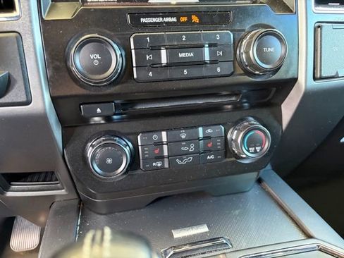 Used 2015 Ford F150 XLT w/ Equipment Group 302A Luxury RWD image 14