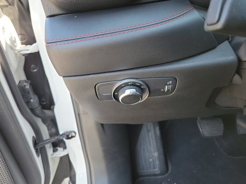 Certified 2025 Dodge Hornet GT w/ GT Blacktop Package AWD/4WD image 24