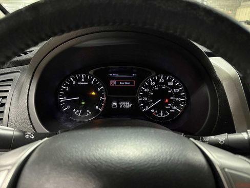 Used 2013 Nissan Altima 2.5 SV w/ 2.5SV Convenience Pkg FWD image 33
