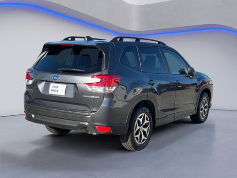 Used 2023 Subaru Forester Premium w/ Popular Package #1 image 9