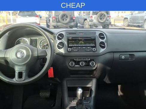 Used 2012 Volkswagen Tiguan S FWD image 12