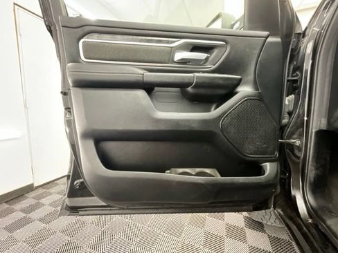 Used 2019 RAM 1500 Big Horn AWD/4WD image 11