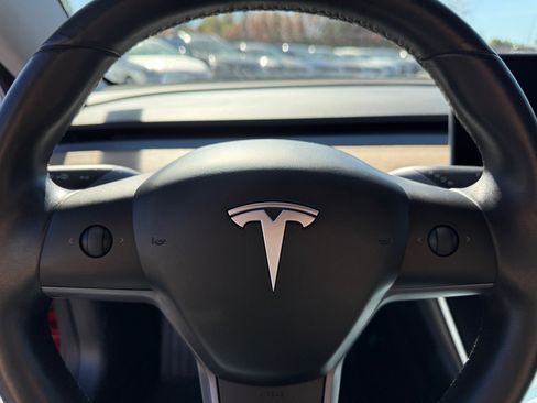 Used 2018 Tesla Model 3 AWD/4WD image 26