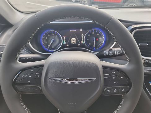 New 2026 Chrysler Pacifica Select w/ S Appearance Package FWD image 31