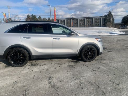 Used 2020 Kia Sorento S image 7