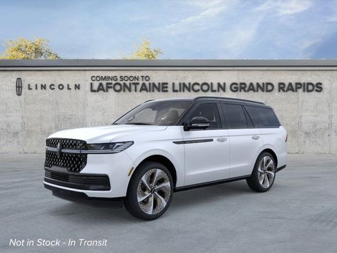 New 2026 Lincoln Navigator Black Label AWD/4WD image 1