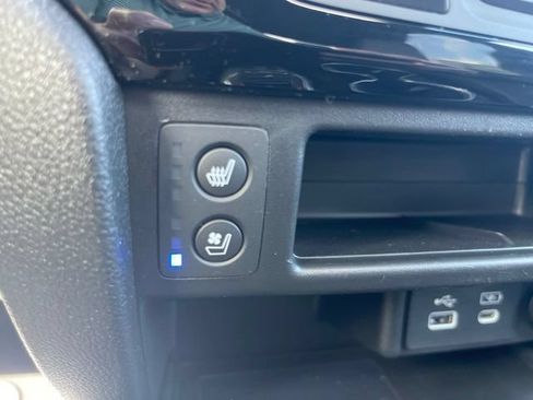 Used 2025 Honda Ridgeline Black Edition image 8