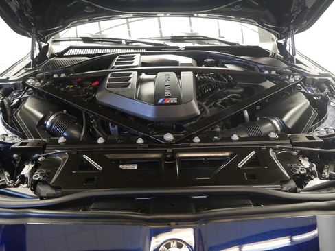 Used 2022 BMW M4 xDrive Competition w/ Executive Package image 12