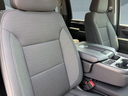 Used 2024 Chevrolet Silverado 2500 LT AWD/4WD image 23