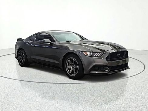 Used 2015 Ford Mustang GT Premium RWD image 9