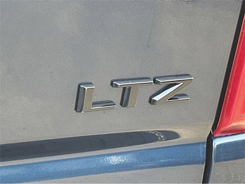 Certified 2022 Chevrolet Silverado 2500 LTZ w/ LTZ Plus Package image 9