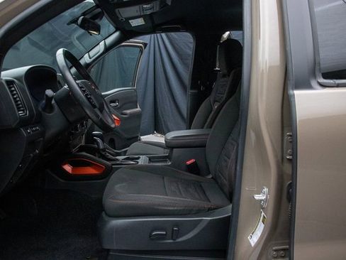 Used 2024 Nissan Frontier PRO-4X w/ Off-Road Protection Package image 26