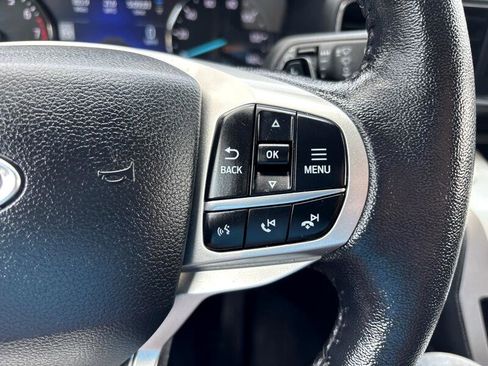 Used 2021 Ford Explorer XLT w/ Equipment Group 202A image 16