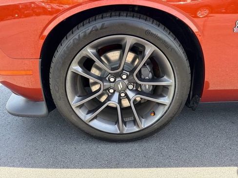 Used 2023 Dodge Challenger R/T Scat Pack RWD image 9