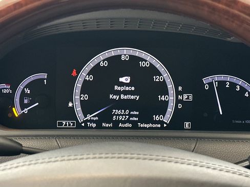 Used 2014 Mercedes-Benz CL 550 4MATIC image 18