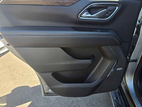 Used 2024 Chevrolet Tahoe Premier image 21