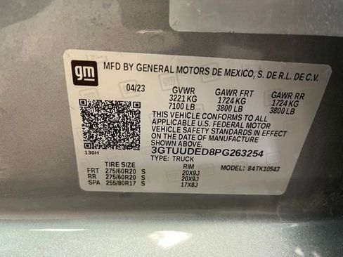 Used 2023 GMC Sierra 1500 SLT w/ SLT Premium Package image 30