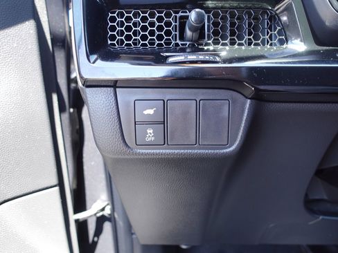 Used 2025 Honda CR-V EX-L image 16