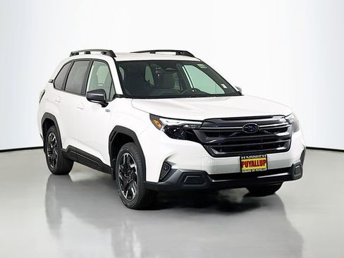 New 2026 Subaru Forester Premium AWD/4WD image 1