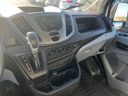 Used 2016 Ford Transit 250 130 Medium Roof RWD image 16