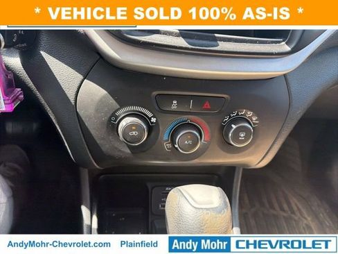 Used 2016 Jeep Cherokee Sport image 18