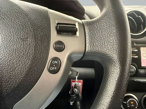 Used 2014 Nissan Rogue S w/ Convenience Package FWD image 18